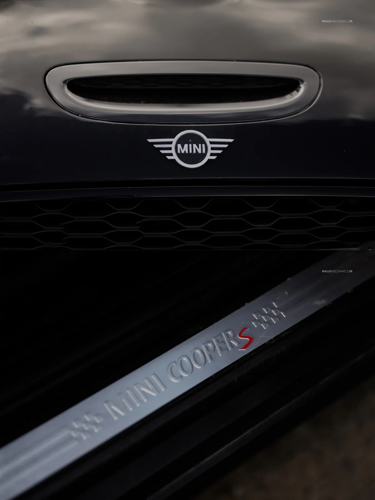 MINI Cooper S 2018 – photo 8 of 11 – for sale at DMS Manchester