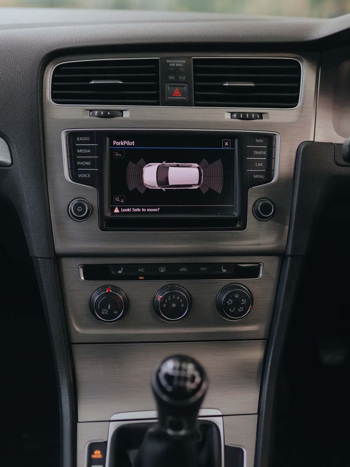 Volkswagen Golf Match Edition TSI BlueMotion Technology 2017 – photo 6 of 10 – for sale at DMS Manchester